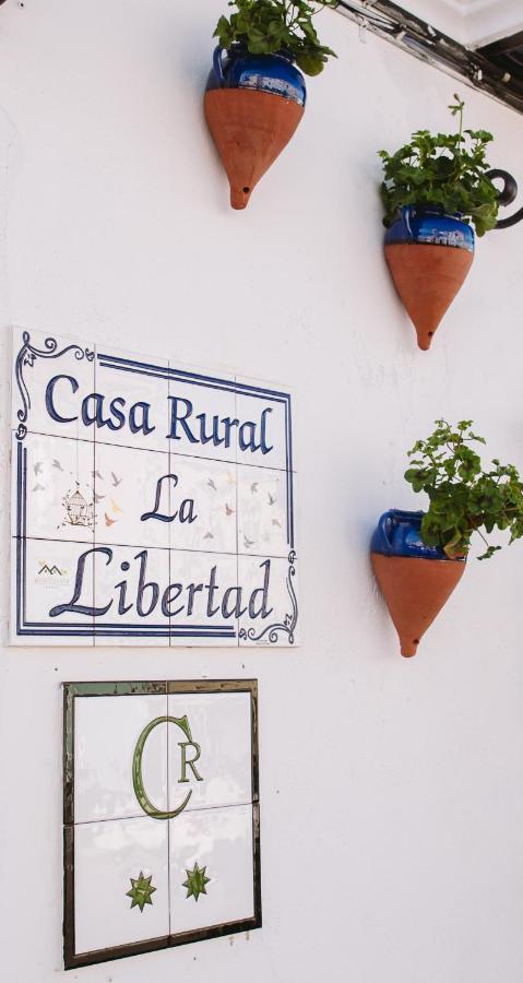 Casa Rural La Libertad Монестерио Экстерьер фото